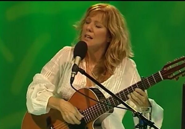 Lenku Filipovú odviezla sanitka po páde zo schodov