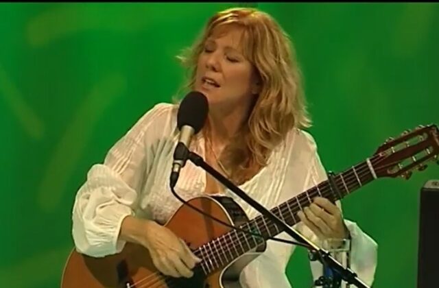 Lenku Filipovú odviezla sanitka po páde zo schodov