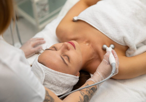 Najkrajším jesenným doplnkom je krásna pleť. Stavte v jej starostlivosti na odborníkov