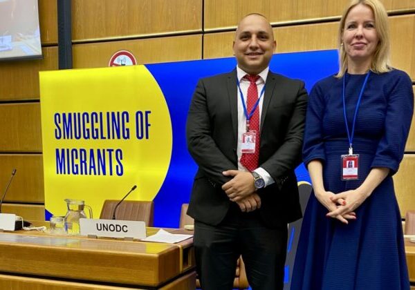 Digitálne prevádzačstvo je novou formou organizovanej kriminality, aj justičné orgány sa musia prispôsobiť tejto realite