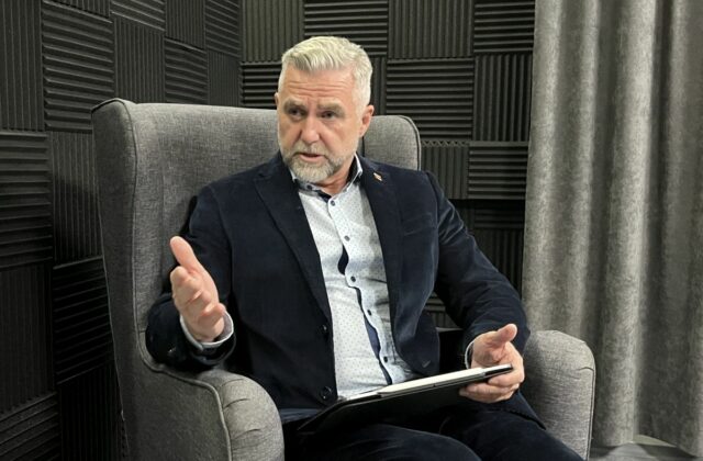 Aj keby mal syn vytetovanú Karkulku, aj tak by ho spochybňovali, tvrdí Tibor Gašpar – VIDEO