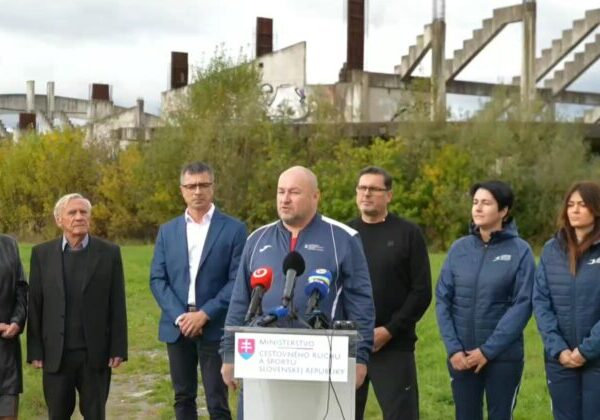 Výstavba atletickej haly vo Zvolene sa začala, podľa Huliaka ide o projekt národného významu – VIDEO