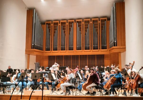 Nová sezóna v Štátnej filharmónii Košice prináša viacero noviniek. Bude svetová, košická aj naša – VIDEO, FOTO