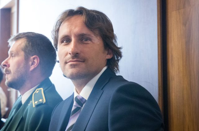 Kauza podplácania Makóa je uzavretá, podnikateľ Kertész dostal nakoniec podmienku