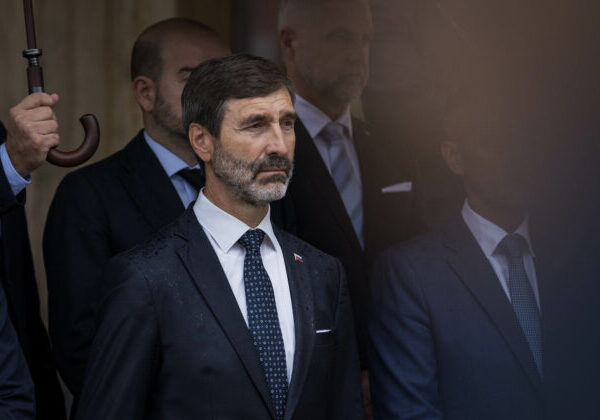 Blanár odchádza do Francúzska, čakajú ho viaceré rokovania a pripomenie si aj narodenie Štefánika