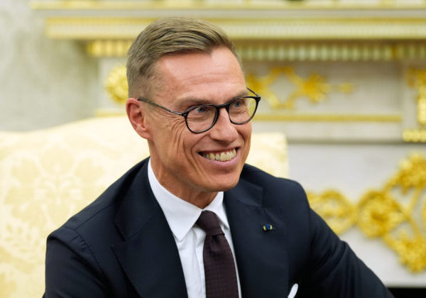 Rusko musí k rokovaniu donútiť bič, hovorí fínsky prezident