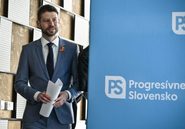 Prieskum ukázal prepad Smeru, Progresívne Slovensko má jeden z najlepších výsledkov v histórii a KDH padlo nad päť percent