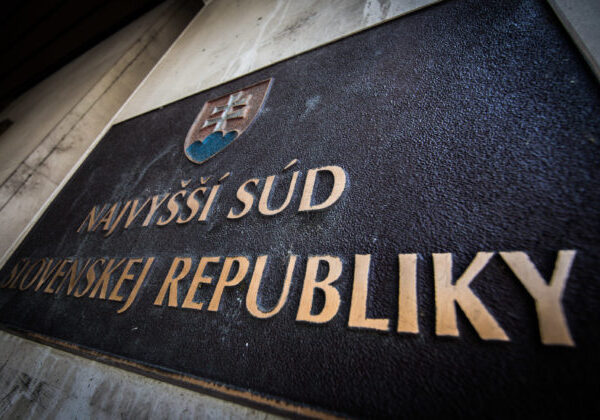 Súd „travičke zo Šiah“ výrazne zmiernil trest, dôchodkyňa si namiesto 25 rokov odsedí menej