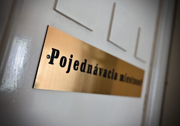 Bratislavskí sudcovia odmietajú zastrašovanie a atakovanie kolegov, znižuje sa tak dôveryhodnosť justície