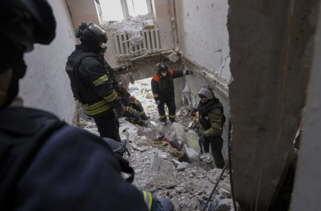 V priebehu októbra Rusi na Ukrajinu zhodili viac ako 5 300 navádzaných bômb