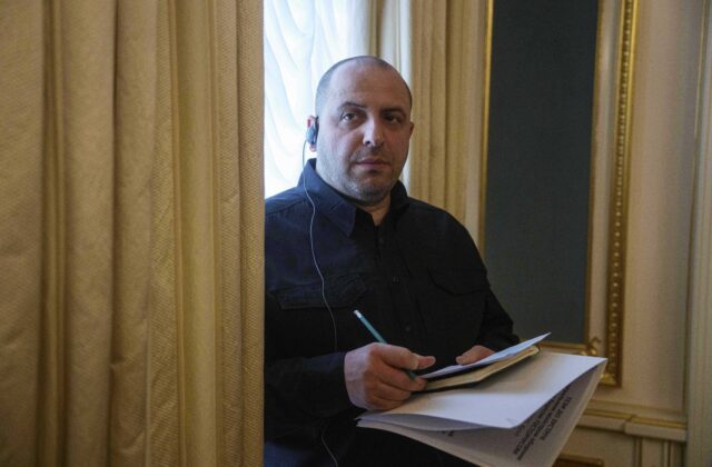 Ukrajinskí vyjednávači odcestovali do Spojených štátov na rokovania o ukončení vojny