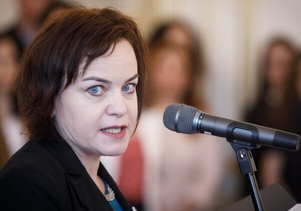 Mimovládne organizácie varujú pred vážnymi dôsledkami zrušenia Úradu na ochranu oznamovateľov