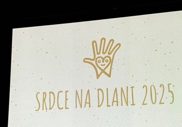 Srdce na dlani udelili pätnástim laureátom, osem z nich postúpilo aj na národné oceňovanie – VIDEO