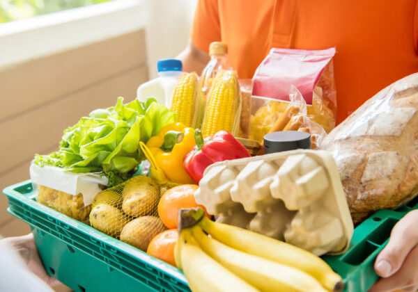 Slovenská katolícka charita organizuje 13. ročník Zimnej potravinovej zbierky, darcovia môžu prispieť aj online