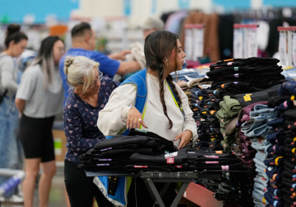 Nálada Američanov klesla na najhoršiu úroveň za tri roky