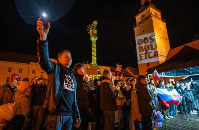 Fico je už porazený, vyhlásil Matovič na zhromaždení v Trnave. Prišli aj ďalší zástupcovia opozície