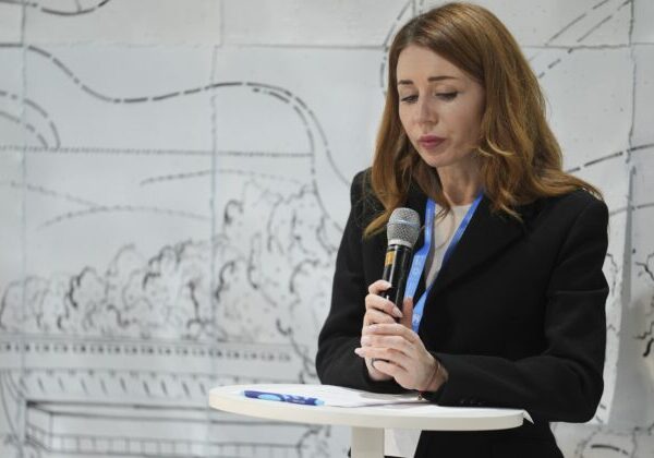 Dodávky elektriny obmedzili vo väčšine regiónov Ukrajiny, obyvatelia môžu byť bez prúdu až 16 hodín