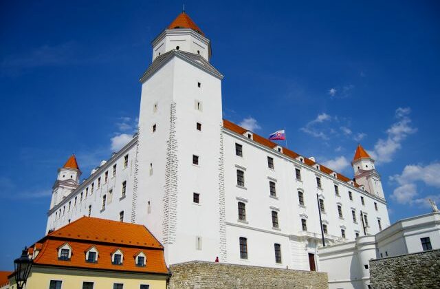 Bratislava schválila rozpočet na budúci rok, hovorí o&hellip;