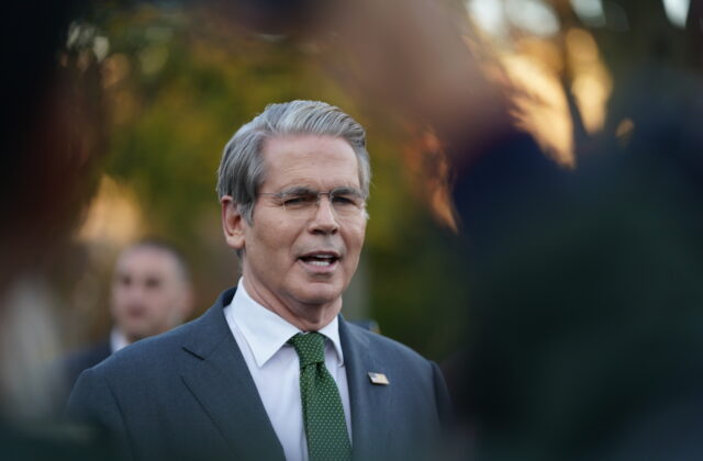 Minister financií USA signalizoval opatrenie&hellip;