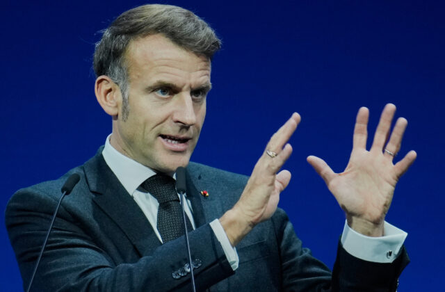 Macron varuje pred akoukoľvek kapituláciou&hellip;