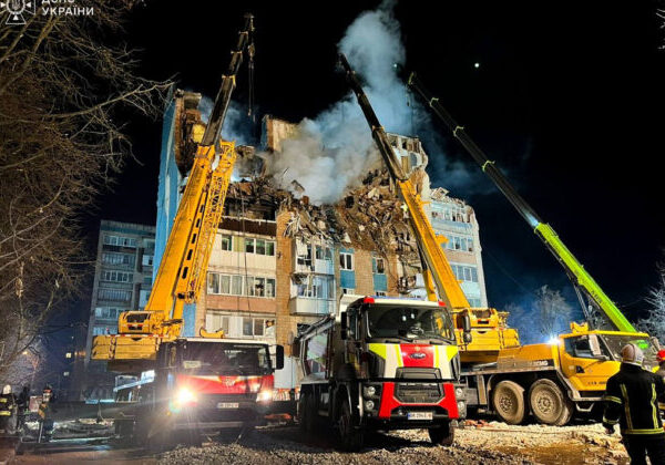 V Ternopili na západe Ukrajiny je po ruskom útoku stále 22 ľudí nezvestných