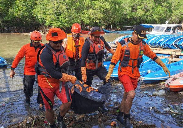 Záplavy v Indonézii zabili najmenej 15 ľudí