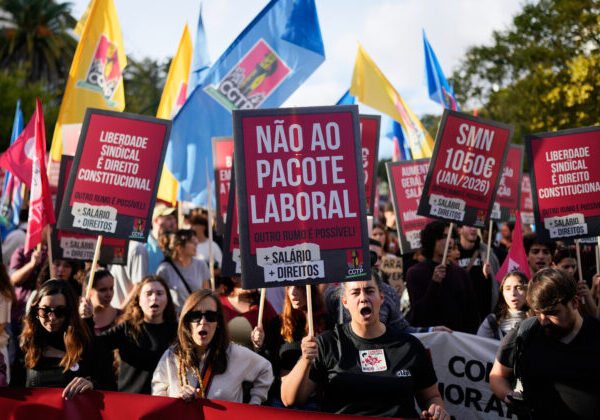 Portugalskí odborári na protest proti reformám pracovného práva ohlásili generálny štrajk