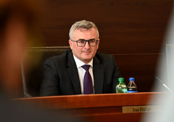 Fiačan absolvoval rozhovor s predsedom PMÚ Beňom o ochrane a podpory hospodárskej súťaže