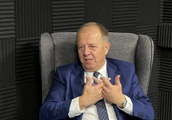 Vyššie územné celky sú so súčasnými kompetenciami a financiami zbytočné, uviedol Rybníček – VIDEO