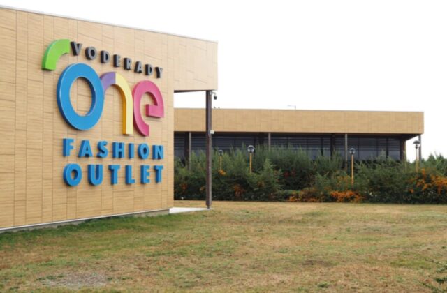 Zbankrotovaný outlet vo Voderadoch dostane nový význam, areál&hellip;