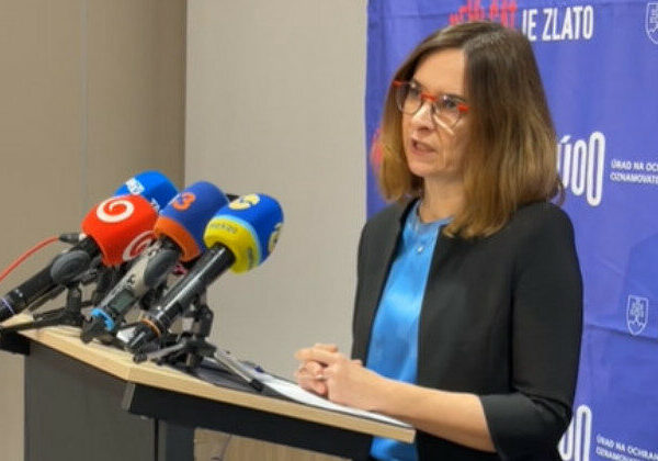 Dlugošová žiada o stiahnutie novely o ochrane oznamovateľov, chce vystúpiť aj na ústavnoprávnom výbore