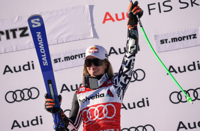 Robinsonová vyhrala super-G v St. Moritzi, Vonnová skončila štvrtá a Shiffrinová preteky nedokončila – FOTO