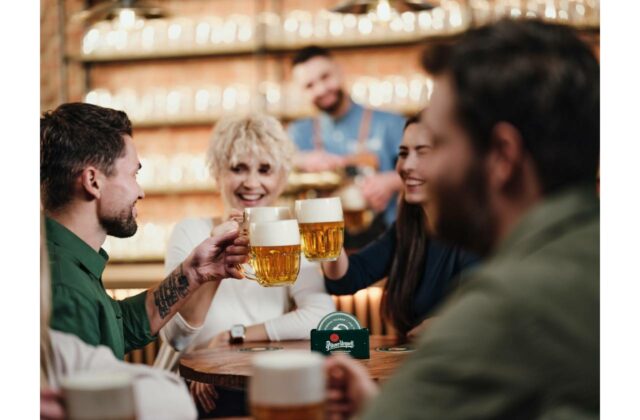 Nemenná chuť Vianoc s Pilsner Urquell: Pre chvíle, ktoré nechceme meniť