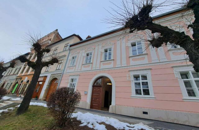 Meštiansky dom v Levoči prešiel komplexnou obnovou, reštaurátori zachovali viaceré historicky cenné prvky – VIDEO, FOTO