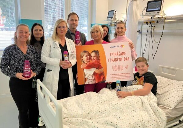 Henkel Slovensko a Teta drogérie podporili 27 detských nemocníc sumou takmer 90 000 eur