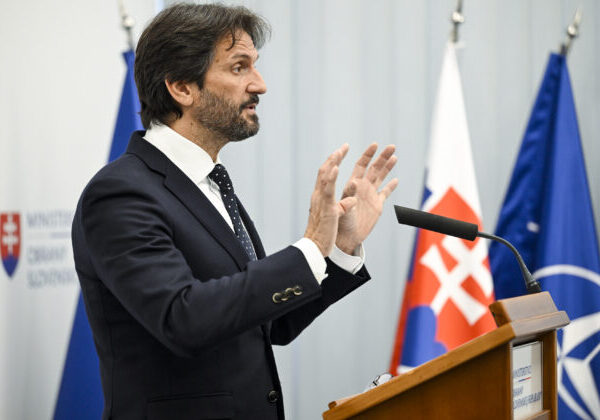 Kaliňák sa zastal svojho štátneho tajomníka Melichera, podľa neho za Janukovyča bola Ukrajina bez problémov