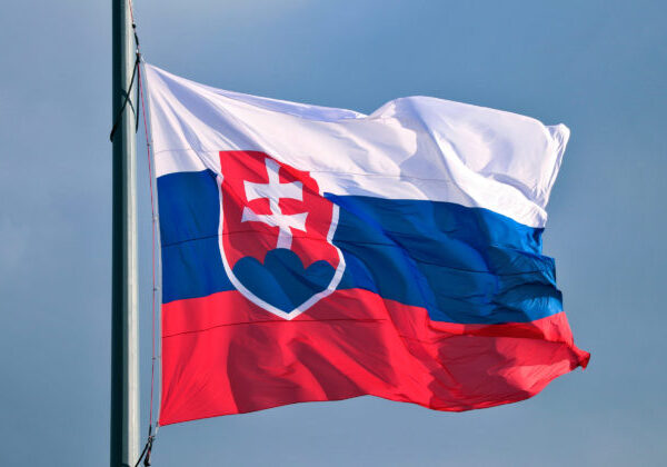 Slováci označujú rok 2025 za najhorší od pandémie, nespokojní sú s ekonomickou aj politickou situáciou