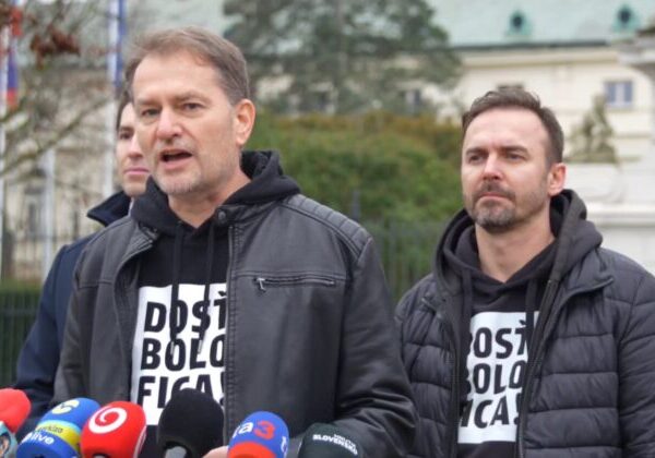 Matovič reagoval na premiérove slová o nevine Kováčika, ľudí vyzval na protest – VIDEO