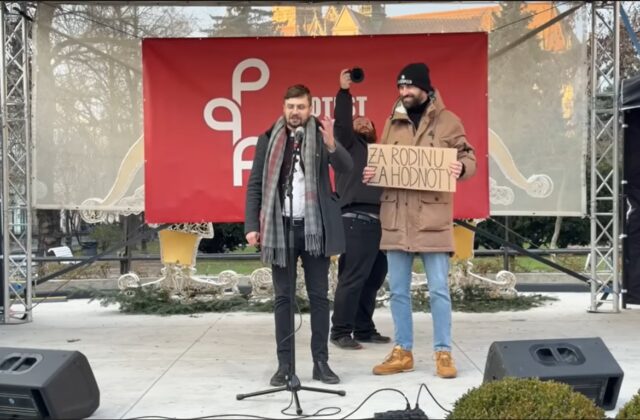 V Košiciach sa skandovalo „Dosť bolo Šimečku!“, proti progresivizmu sa bude protestovať aj v ďalších mestách