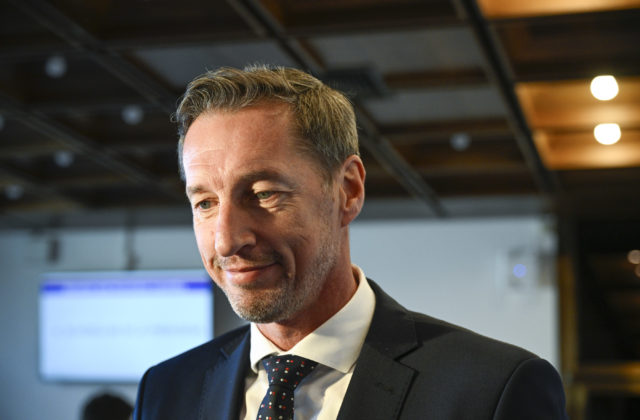 Zariadenia sociálnych služieb v Prešovskom kraji dostali špeciálne vozidlá, uviedol Majerský