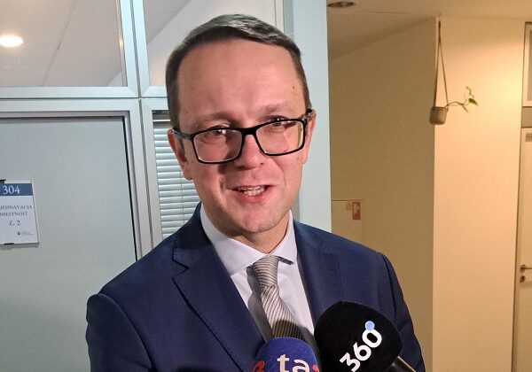 Balogh chce preskúmať rozhodnutie Žilinku o jeho odvolaní, skritizoval aj Úrad na ochranu oznamovateľov