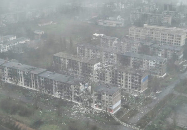 Ruskí vojaci podľa Ukrajiny uviazli v pouličných bojoch o Pokrovsk