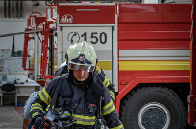 Ani počas sviatkov si hasiči neoddýchli, najvyťaženejší bol druhý sviatok vianočný – FOTO