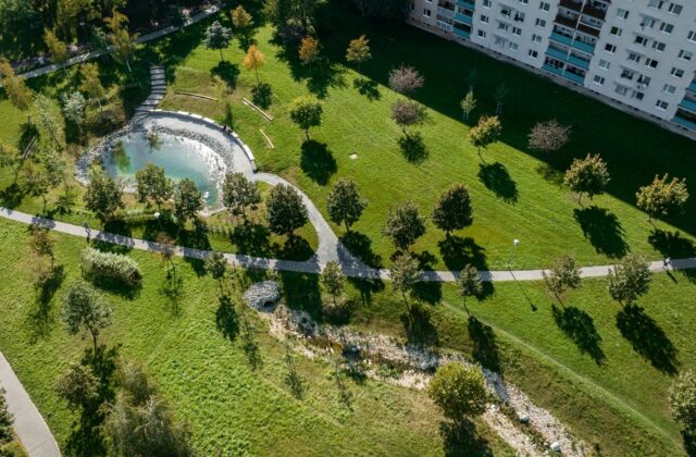 Trnavská Agátka sa stala námetom pre prvú mestskú risografiku, vznikla z nej iba limitovaná edícia