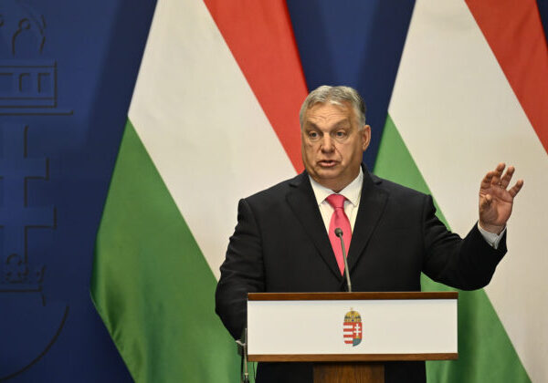 Maďarsko sa nezrútilo po roku 1989. Ono už desaťročia stálo na umelých nohách, tvrdí psychiater Hunčík