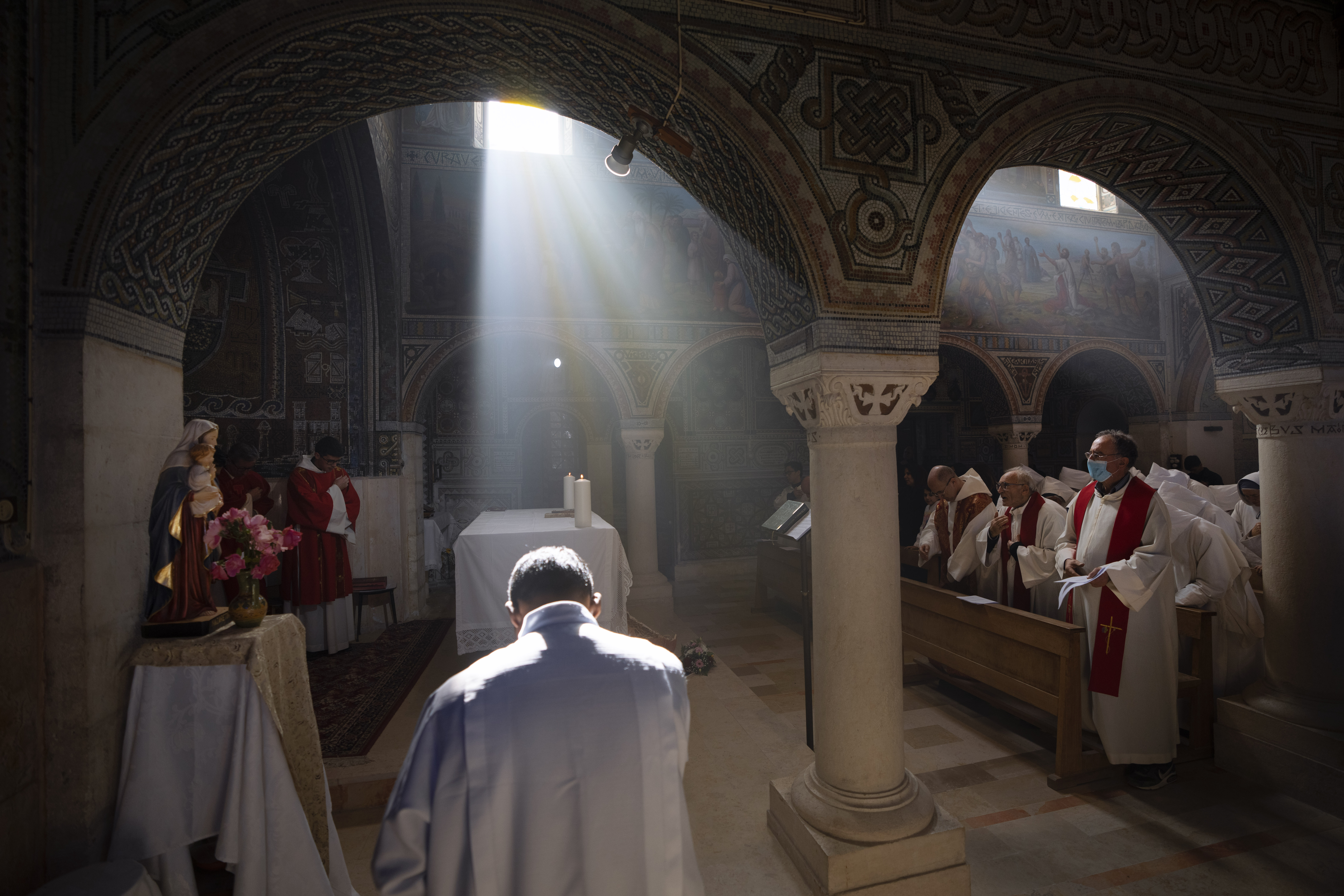 Svätý Štefan bol prvým diakonom a mučeníkom, jeho sviatok sa zaviedol okolo roku 380