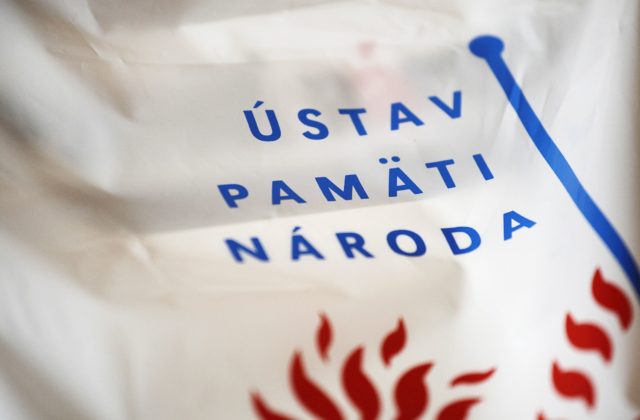 Ústav pamäti národa zverejnil ďalší zoznam vyšetrovateľov komunistickej Štátnej bezpečnosti