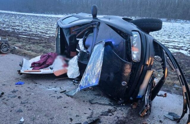 Vodič prešiel do protismeru a čelne narazil,&hellip;