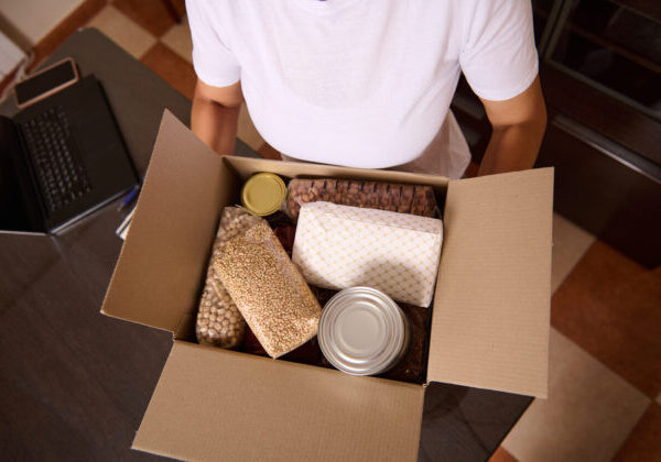 Trnavská diecézna charita za rok doručila 170 ton potravín a drogérie, pomoc dostalo viac ako 500 ľudí