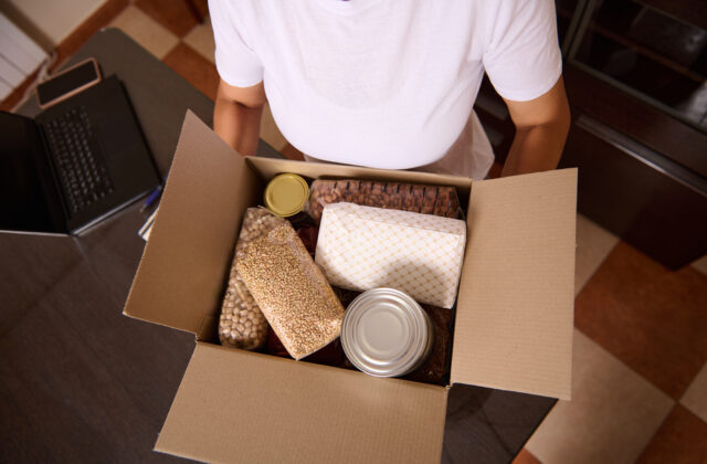 Trnavská diecézna charita za rok doručila 170 ton potravín a drogérie, pomoc dostalo viac ako 500 ľudí